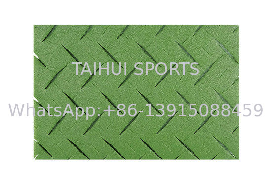 Амортизирующая подложка с дренажными отверстиями шириной 1,5 м для футбольных полей